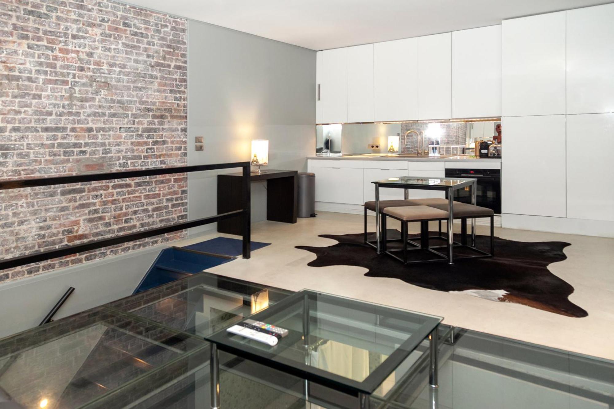 Loft Atypique Avec Terrasse, Calme Et Cosy Apartment Париж Екстериор снимка