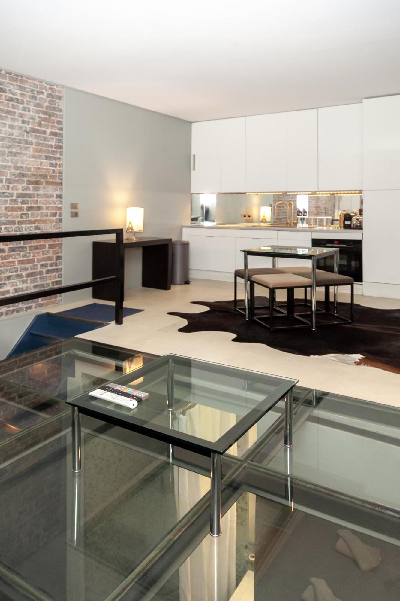 Loft Atypique Avec Terrasse, Calme Et Cosy Apartment Париж Екстериор снимка