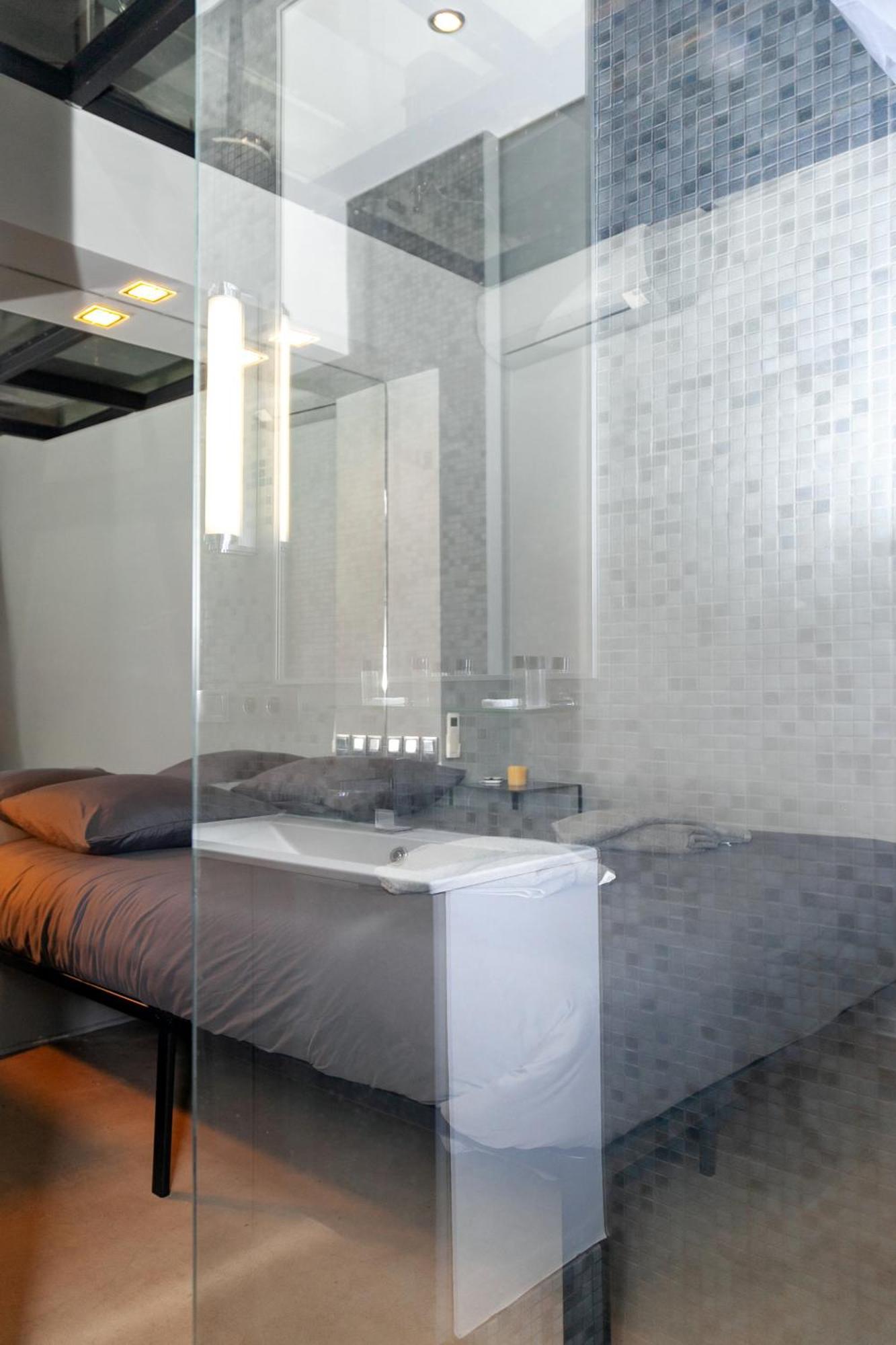 Loft Atypique Avec Terrasse, Calme Et Cosy Apartment Париж Екстериор снимка